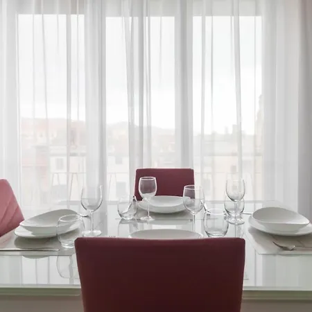 Corso Inglesi 94 Apartment